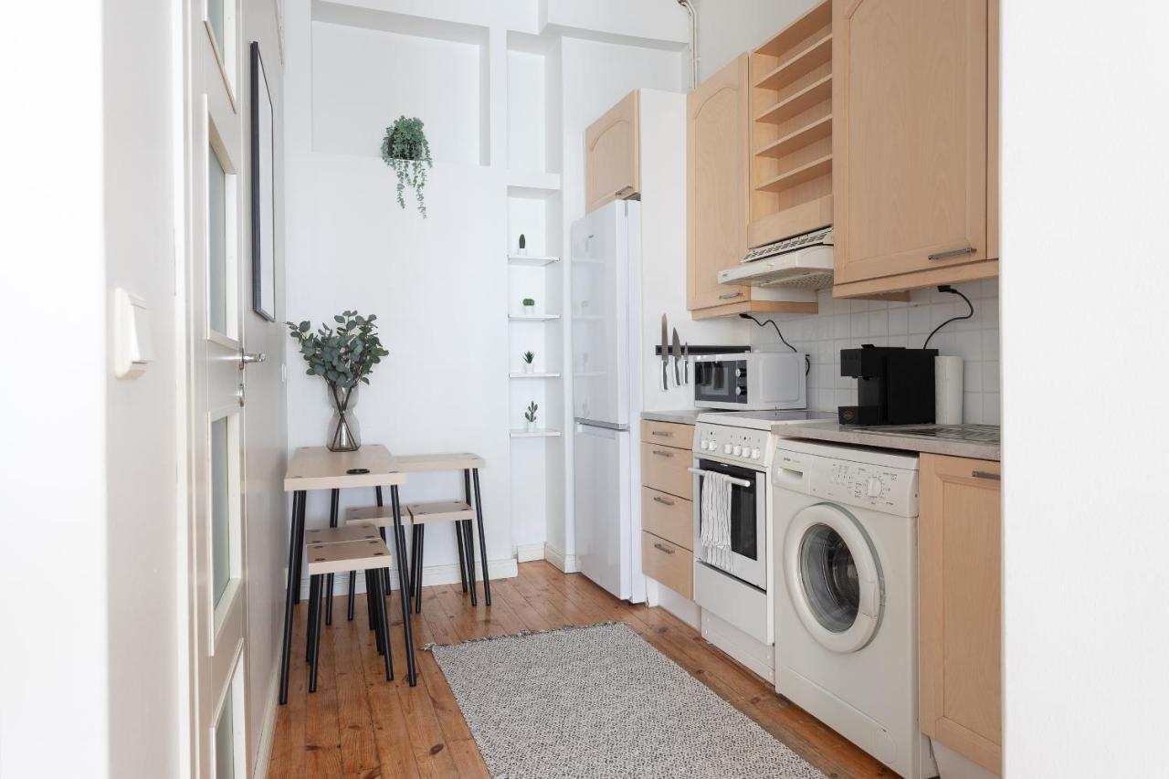 Idyllinen Valoisa Huoneisto Ullanlinnassa. Helsinki Bagian luar foto